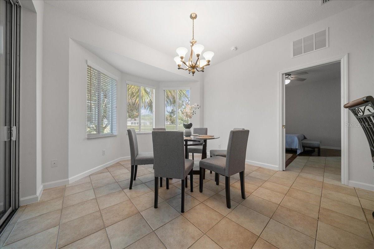 OCALA PALMS UN 09 - Residential Lease