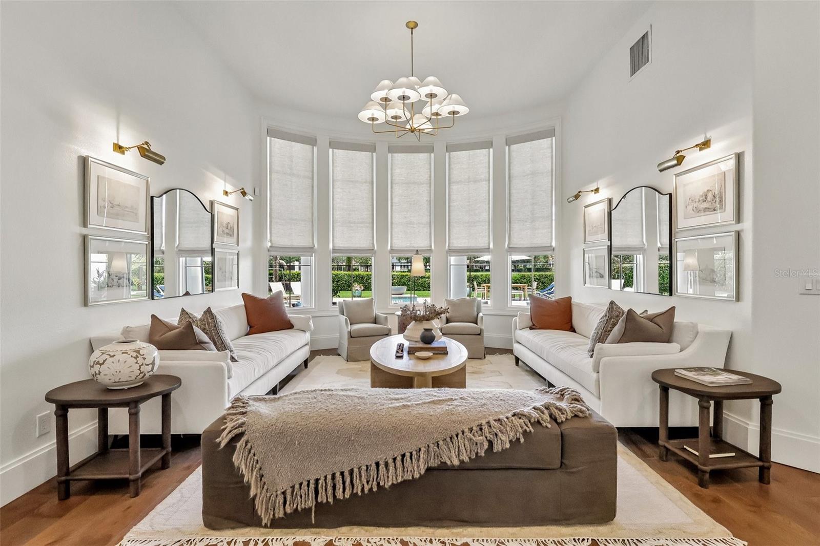 KEENES POINTE - Residential