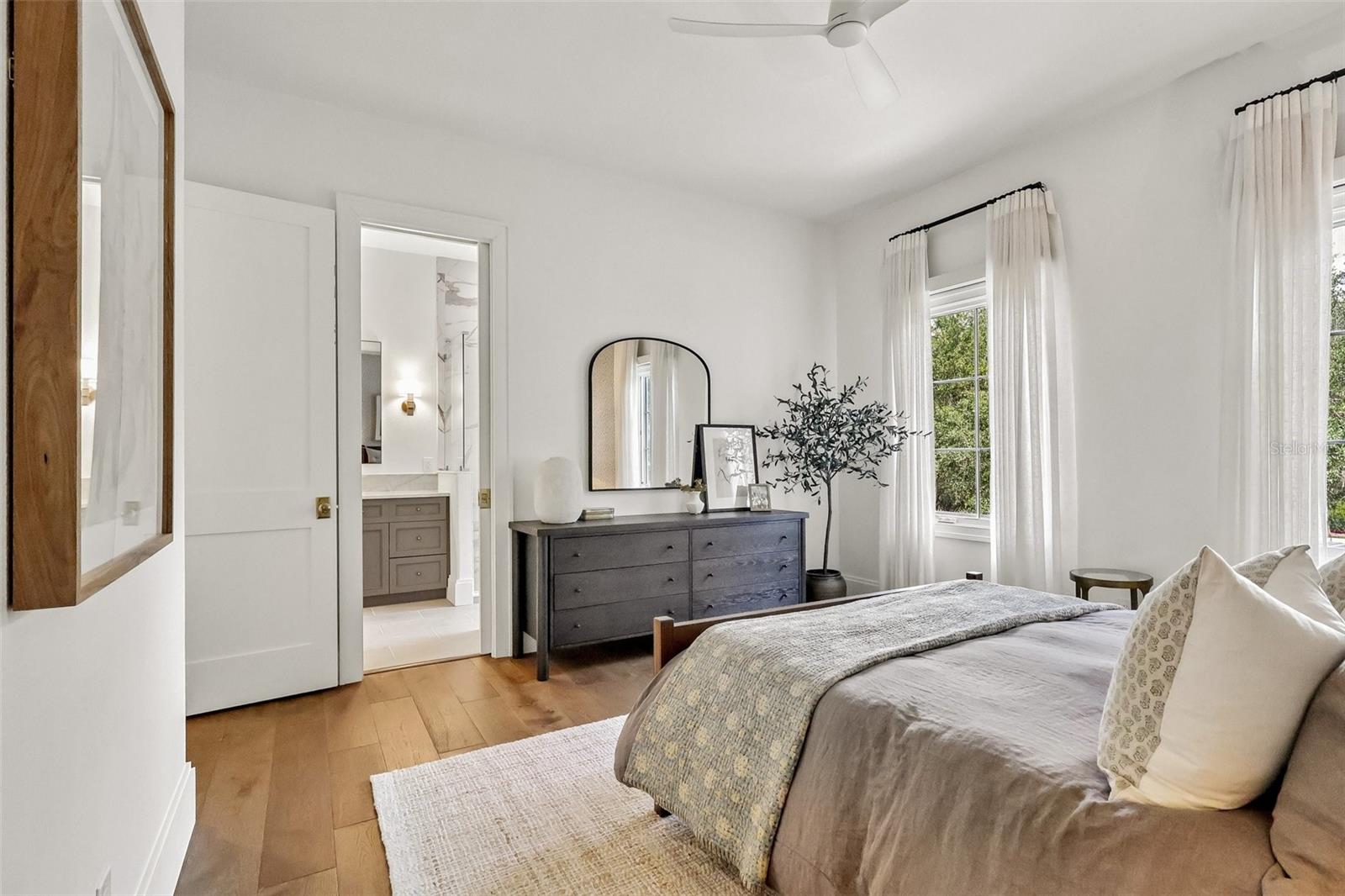 KEENES POINTE - Residential