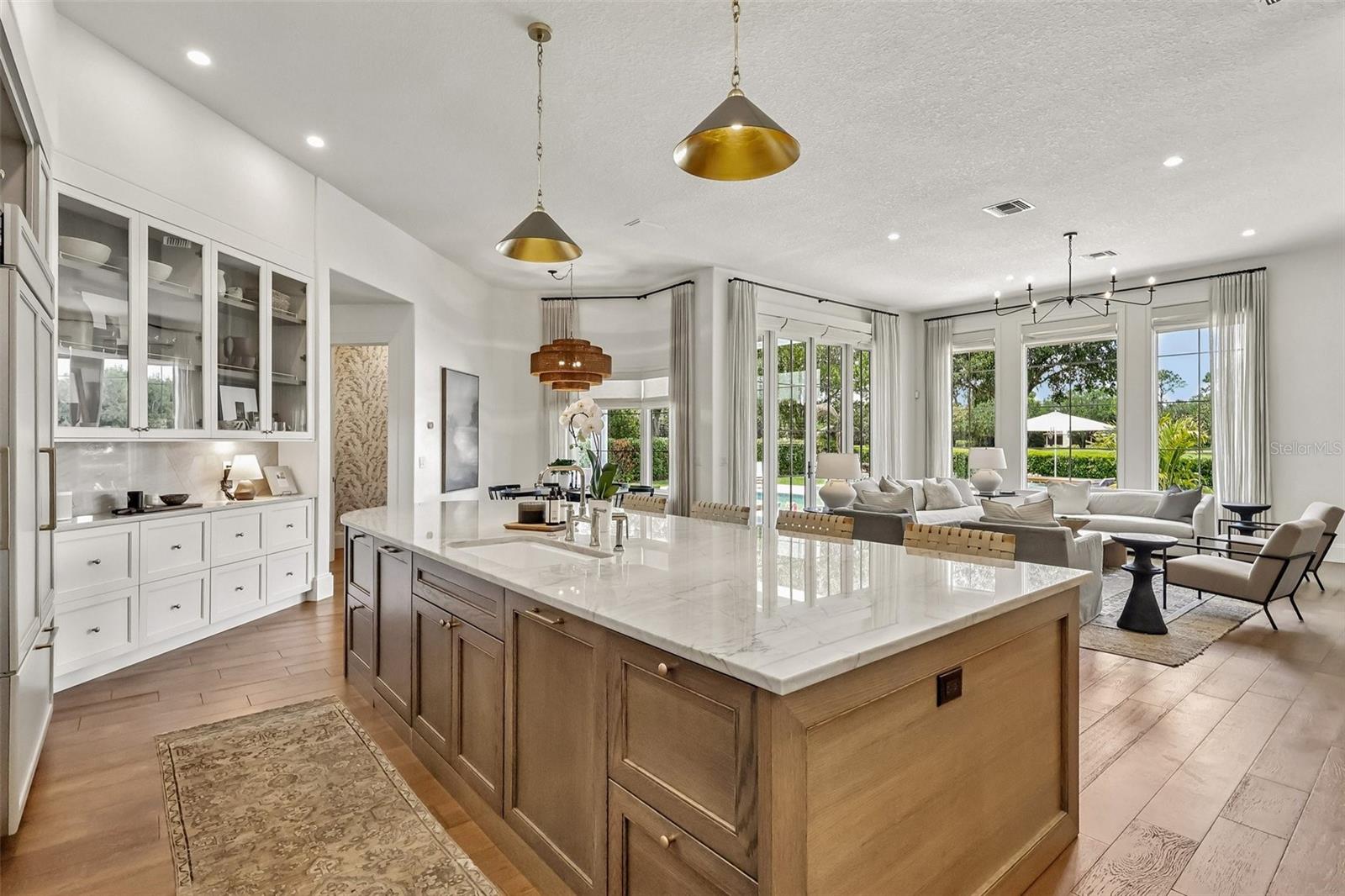 KEENES POINTE - Residential