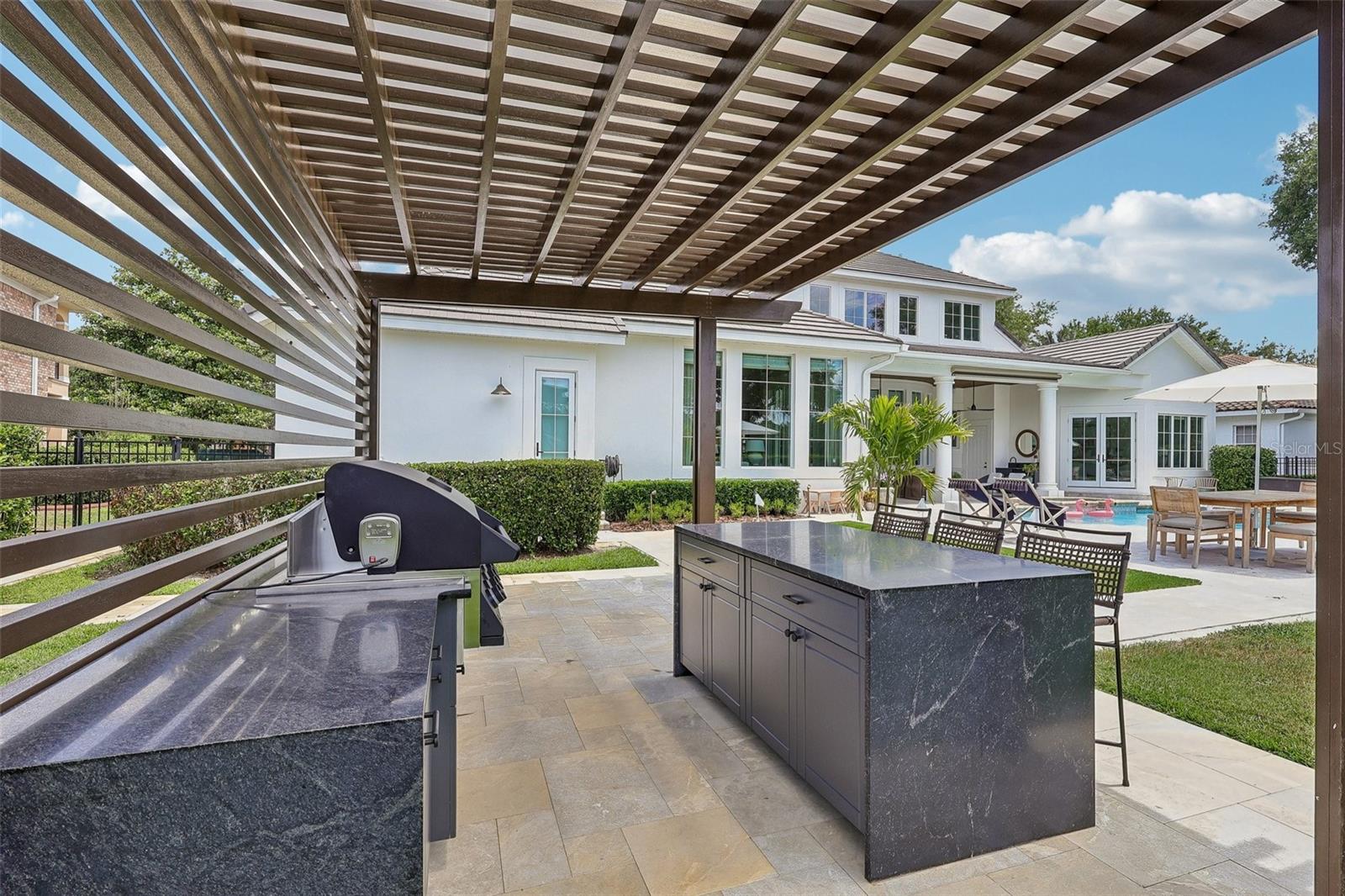 KEENES POINTE - Residential