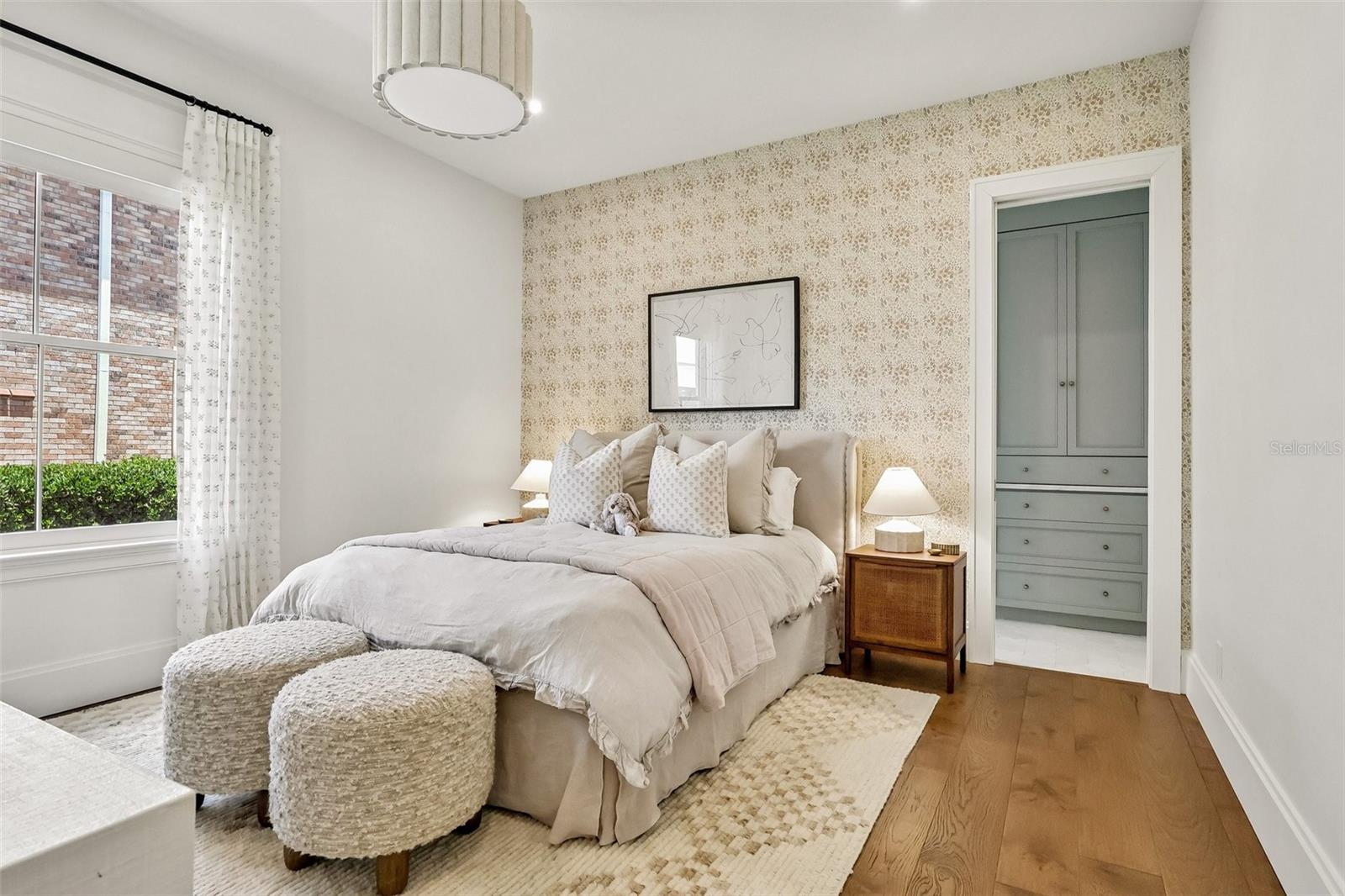 KEENES POINTE - Residential
