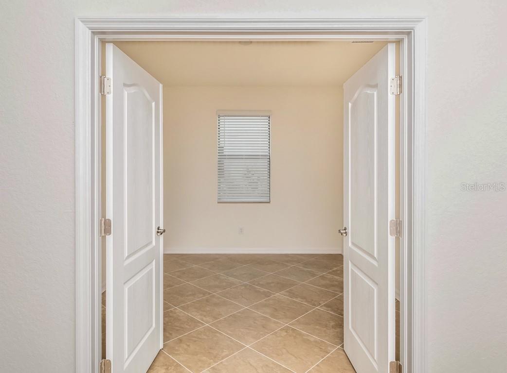 GRAN PARADISO - Residential Lease