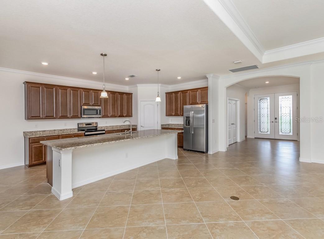 GRAN PARADISO - Residential Lease