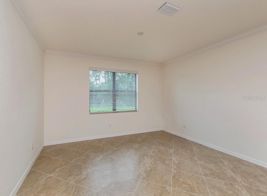 GRAN PARADISO - Residential Lease