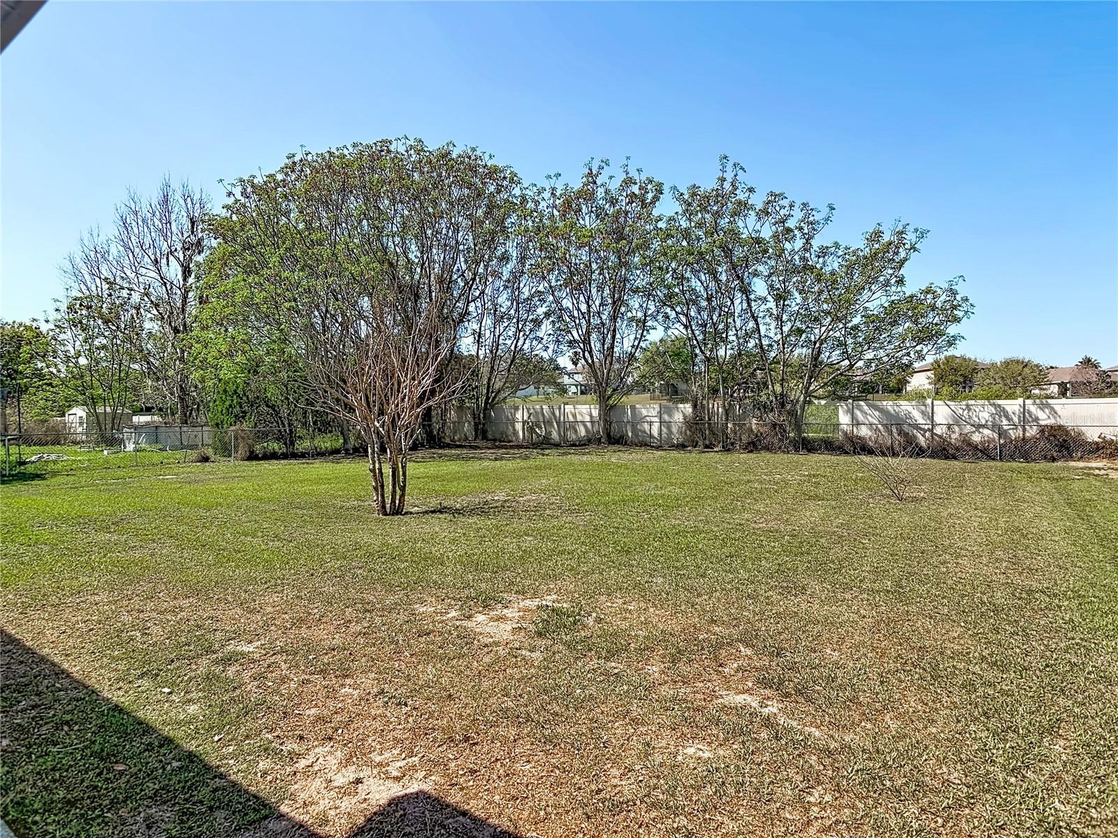 EUSTIS DOROTHY ESTATES SUB - Residential