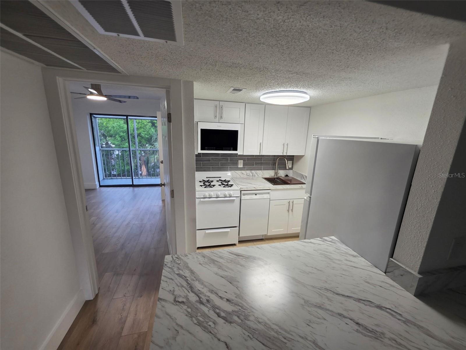 WATERSIDE AT CRANES ROOST - Residential