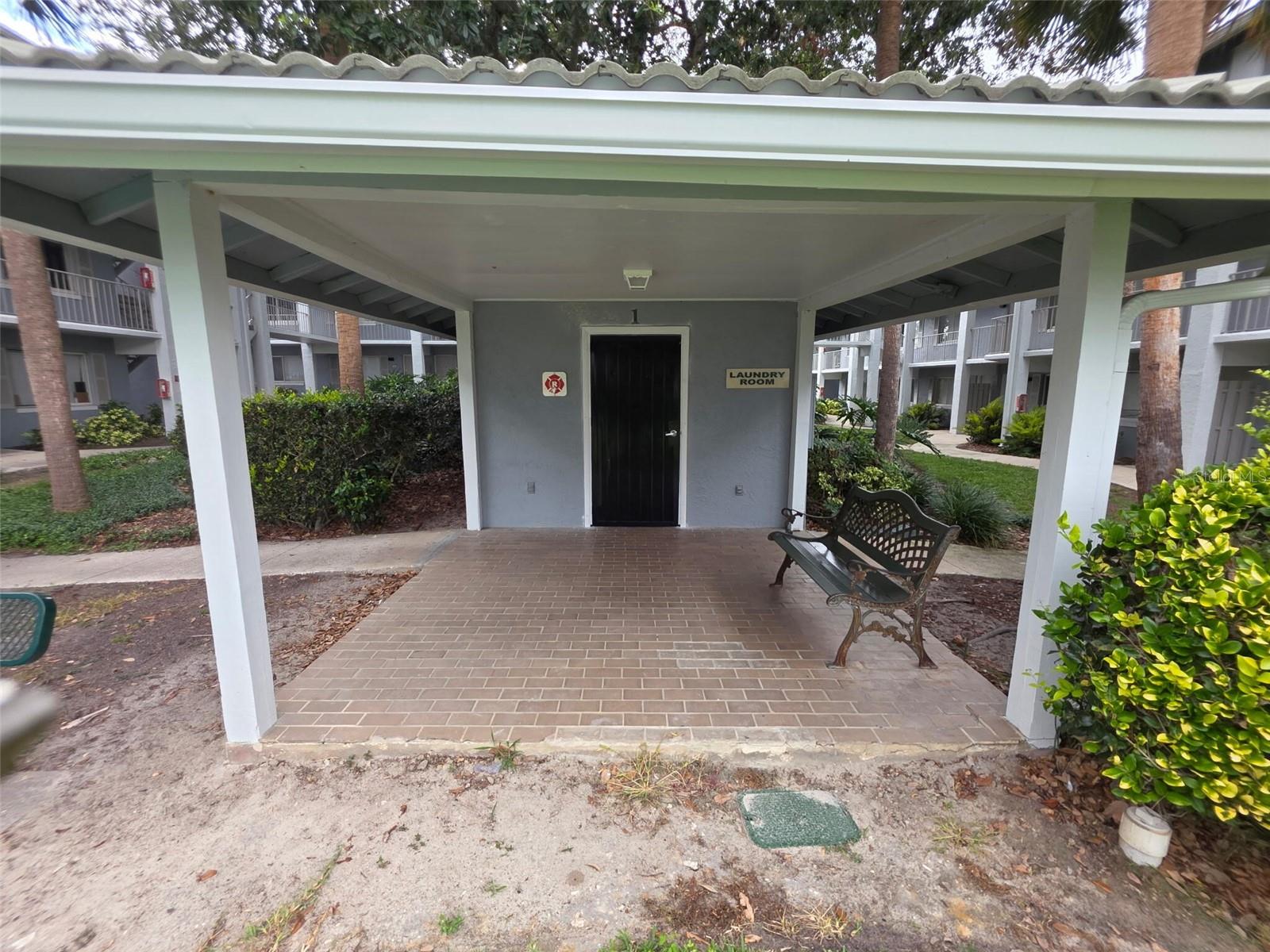 WATERSIDE AT CRANES ROOST - Residential