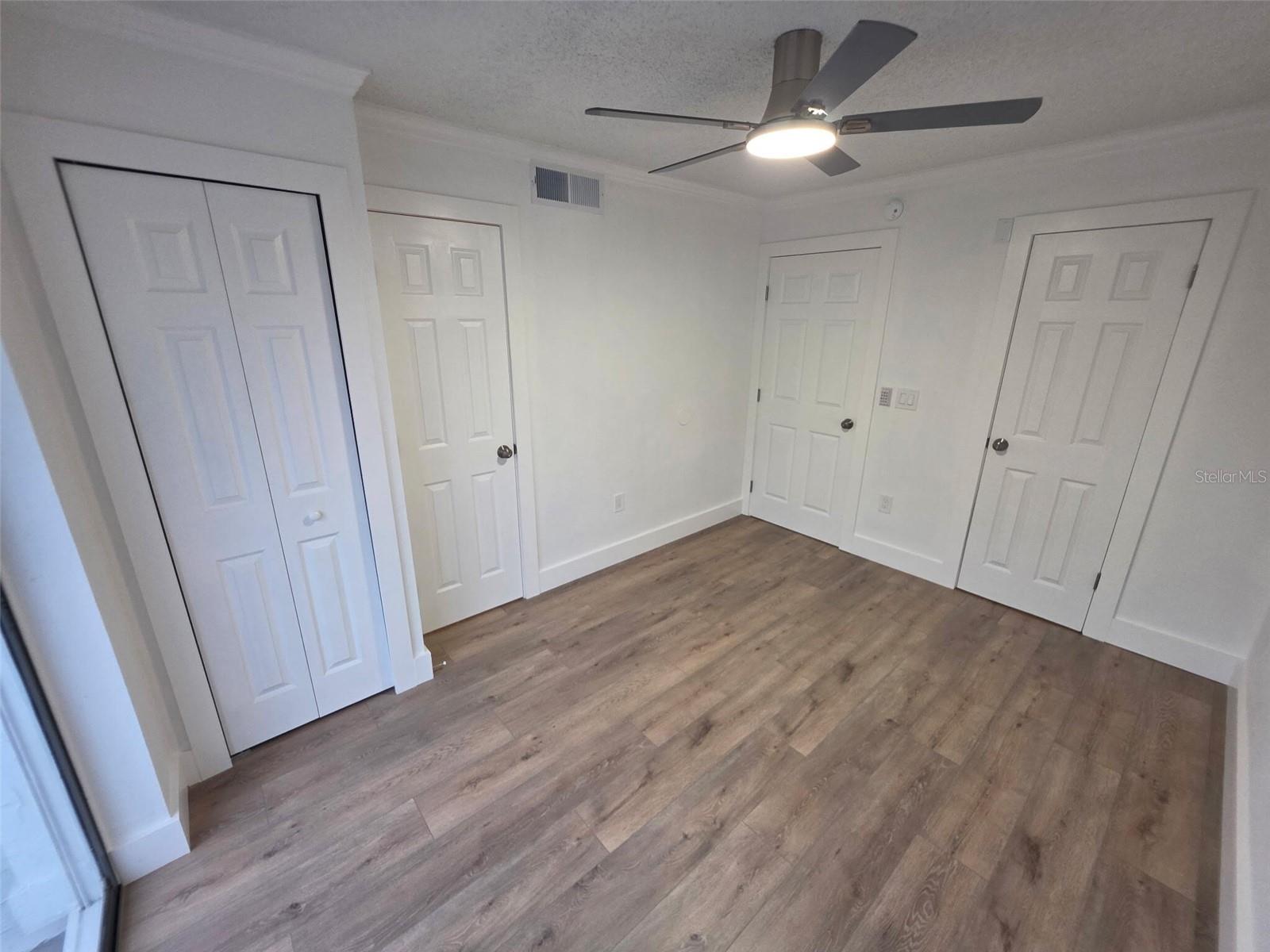 WATERSIDE AT CRANES ROOST - Residential