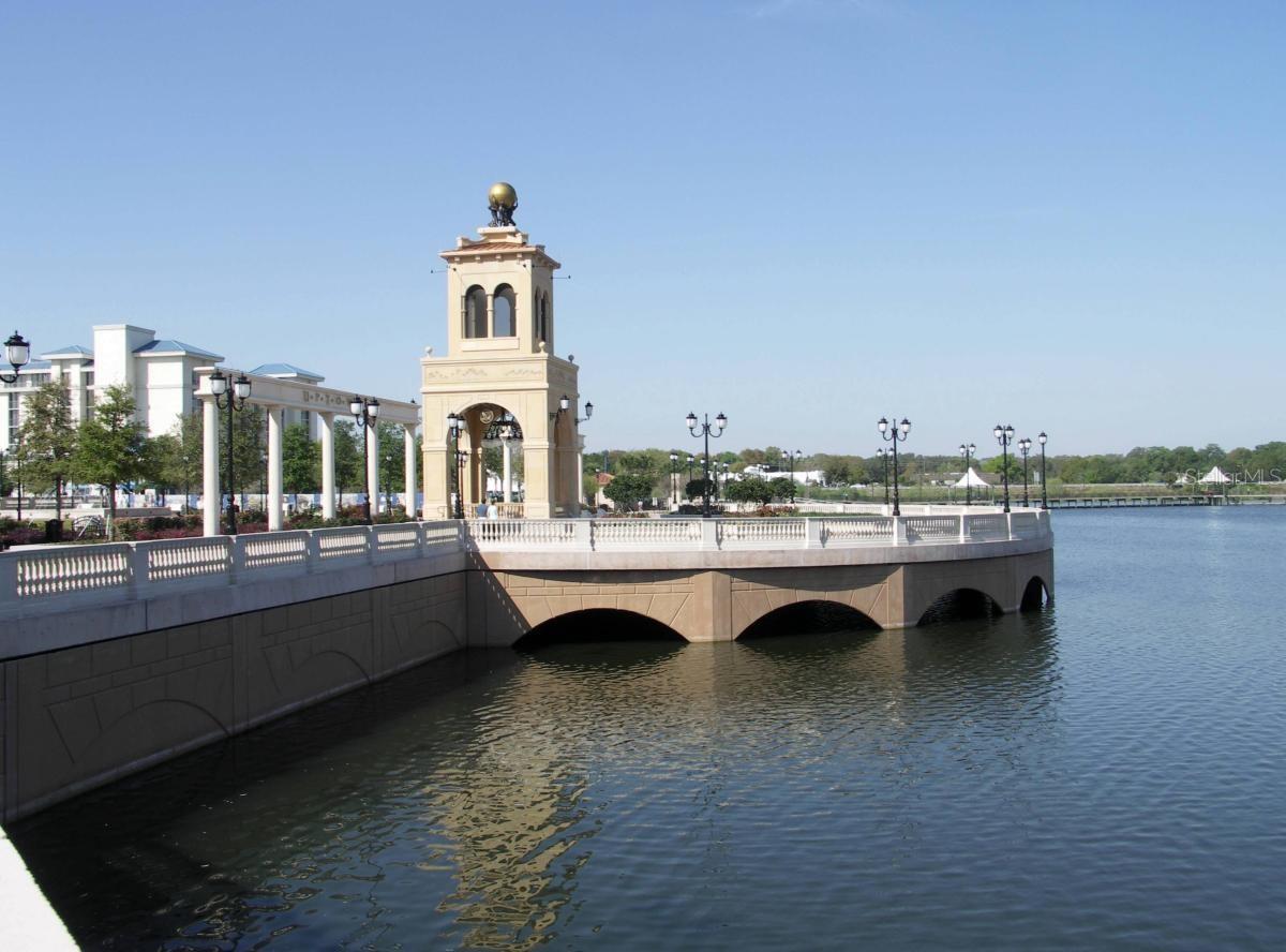 WATERSIDE AT CRANES ROOST - Residential