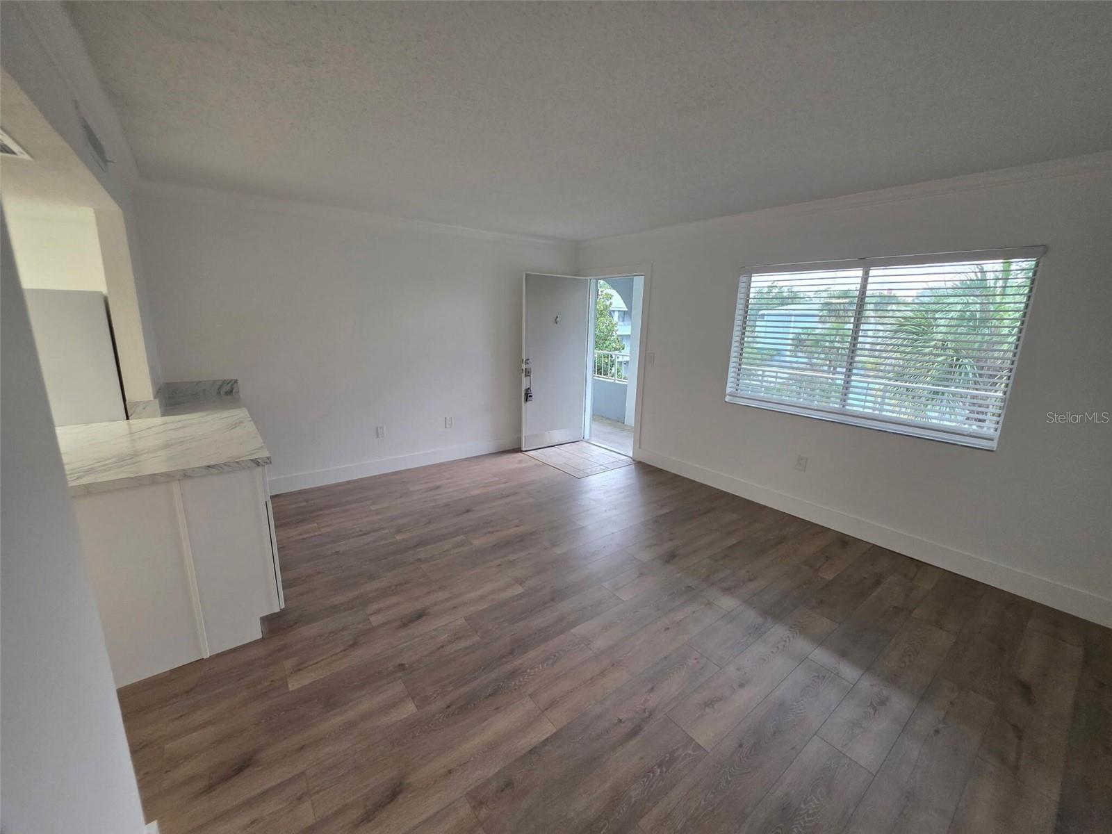 WATERSIDE AT CRANES ROOST - Residential