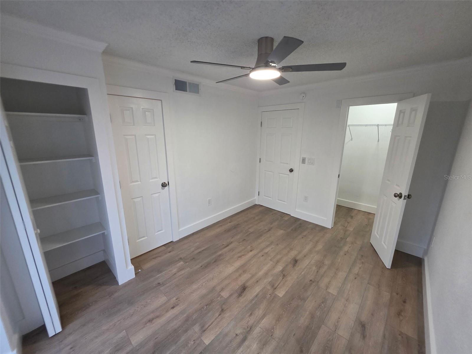 WATERSIDE AT CRANES ROOST - Residential