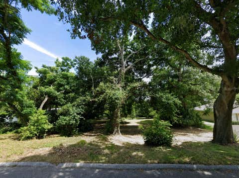 Tiny photo for 526 E Montrose Street, Clermont, FL 34711 (MLS # TB8535041)