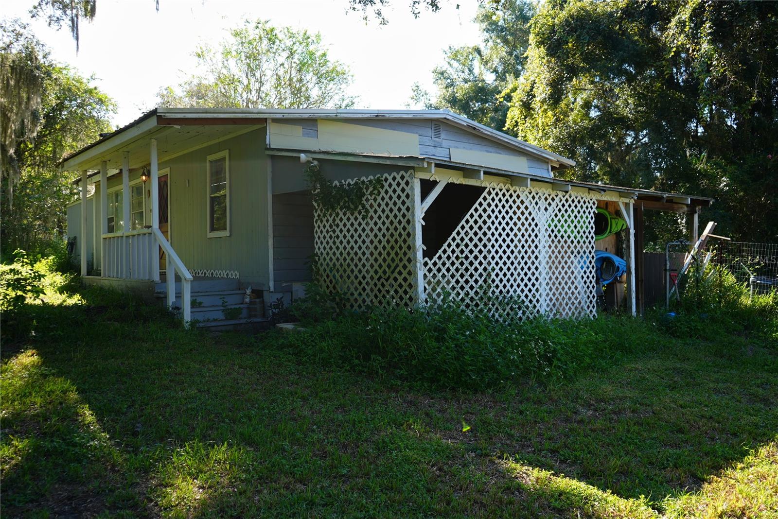 LAKE LINDSEY CITY - Residential