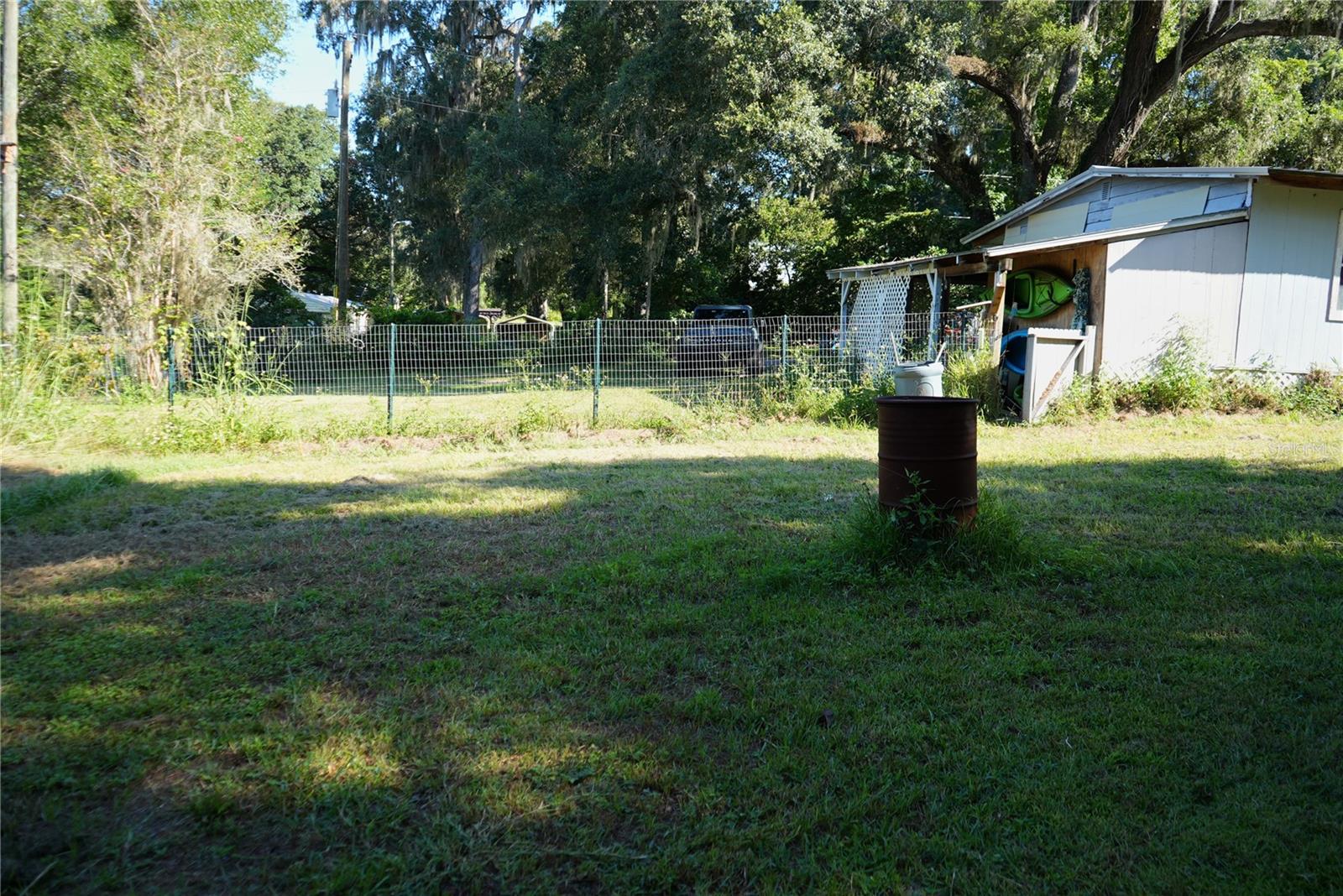 LAKE LINDSEY CITY - Residential