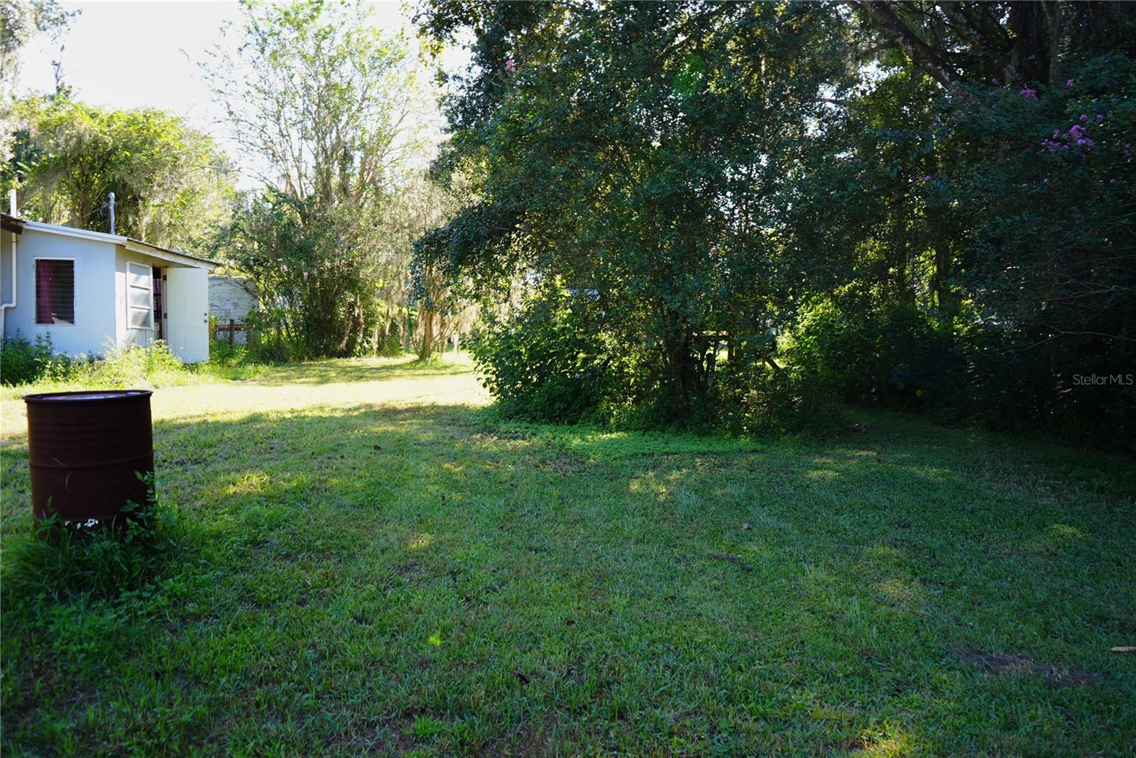 LAKE LINDSEY CITY - Residential