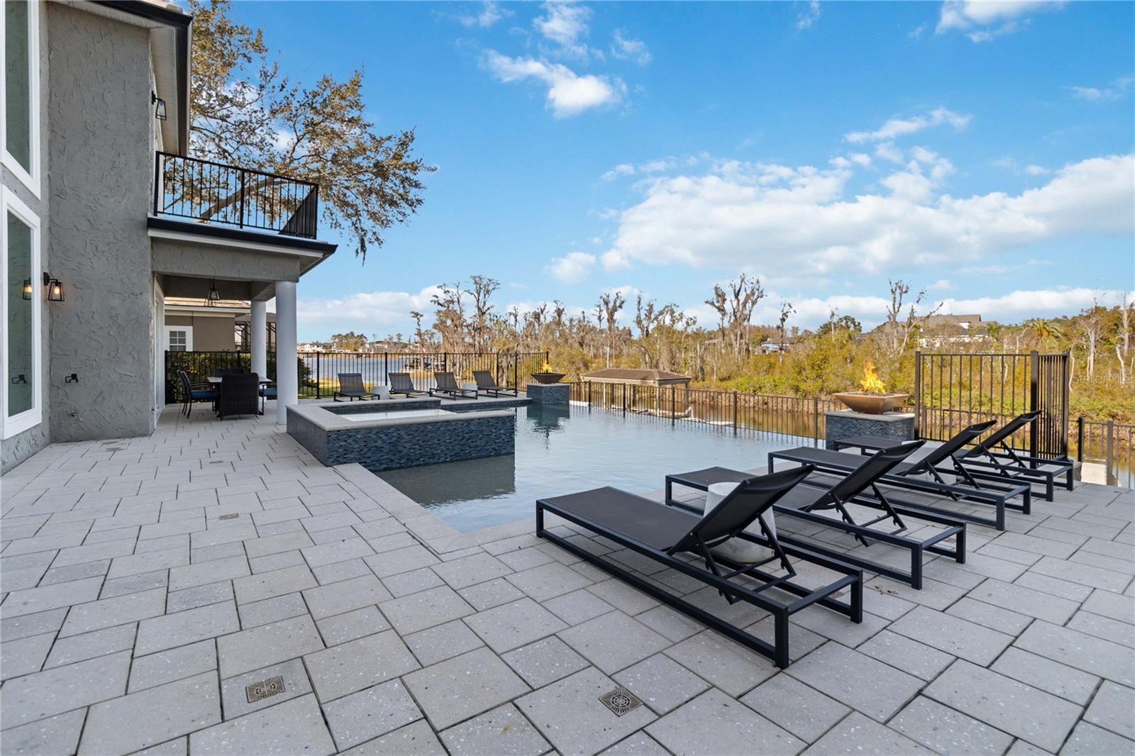 POINTE TIBET REP - Residential