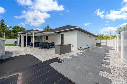 Tiny photo for 17 Holly Road, Ocala, FL 34472 (MLS # OM725078)