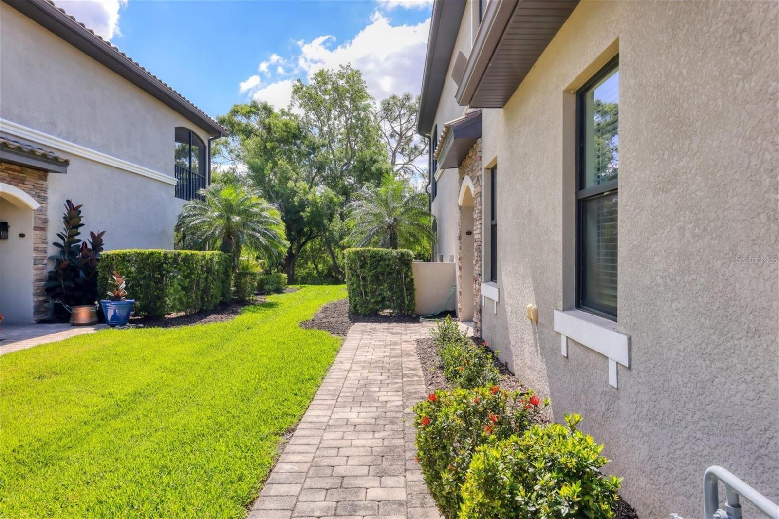 COACH HOMES II AT LAKEWOOD NATIONAL PH 7 - Residential Lease