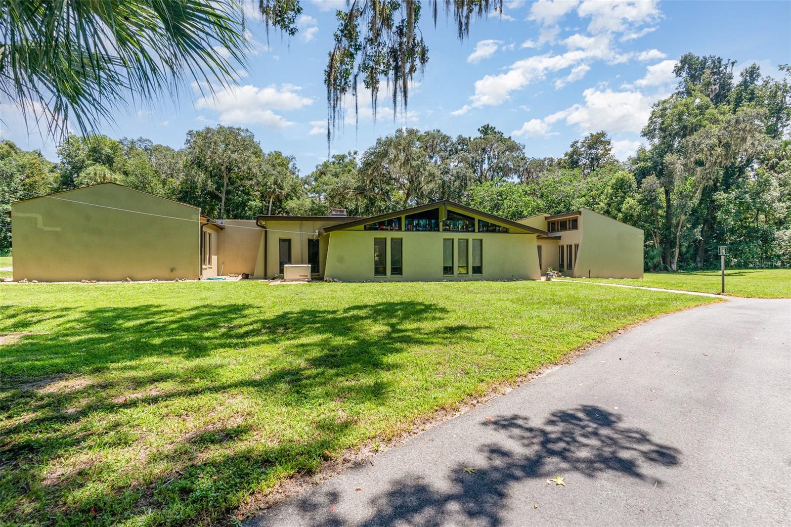 310 SW 35TH STREET