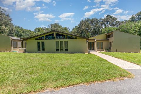 Photo of 310 SW 35th Street, Ocala, FL 34471 (MLS # O6333115) Photo of 310 SW 35th Street, Ocala, FL 34471 (MLS # O6333115)