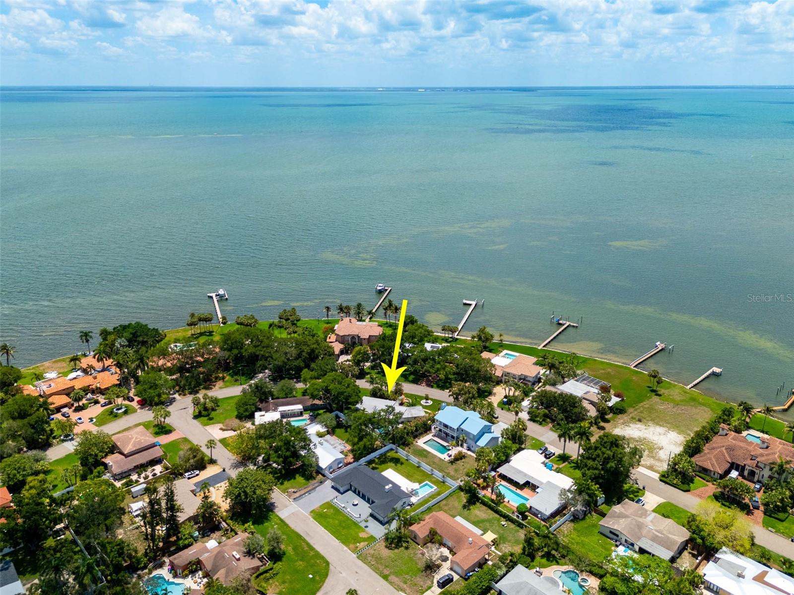 BAHAMA BEACH REP - Residential