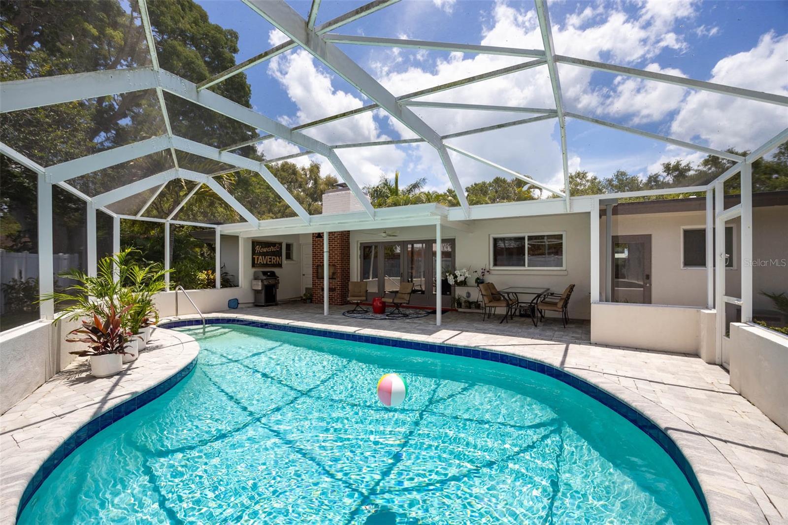 BAHAMA BEACH REP - Residential