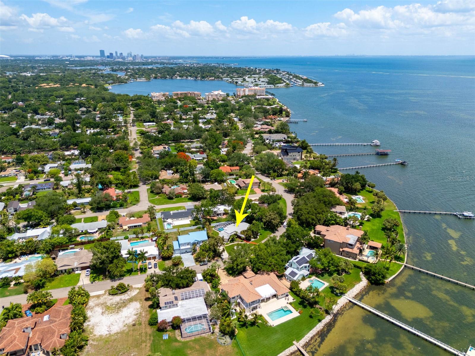 BAHAMA BEACH REP - Residential