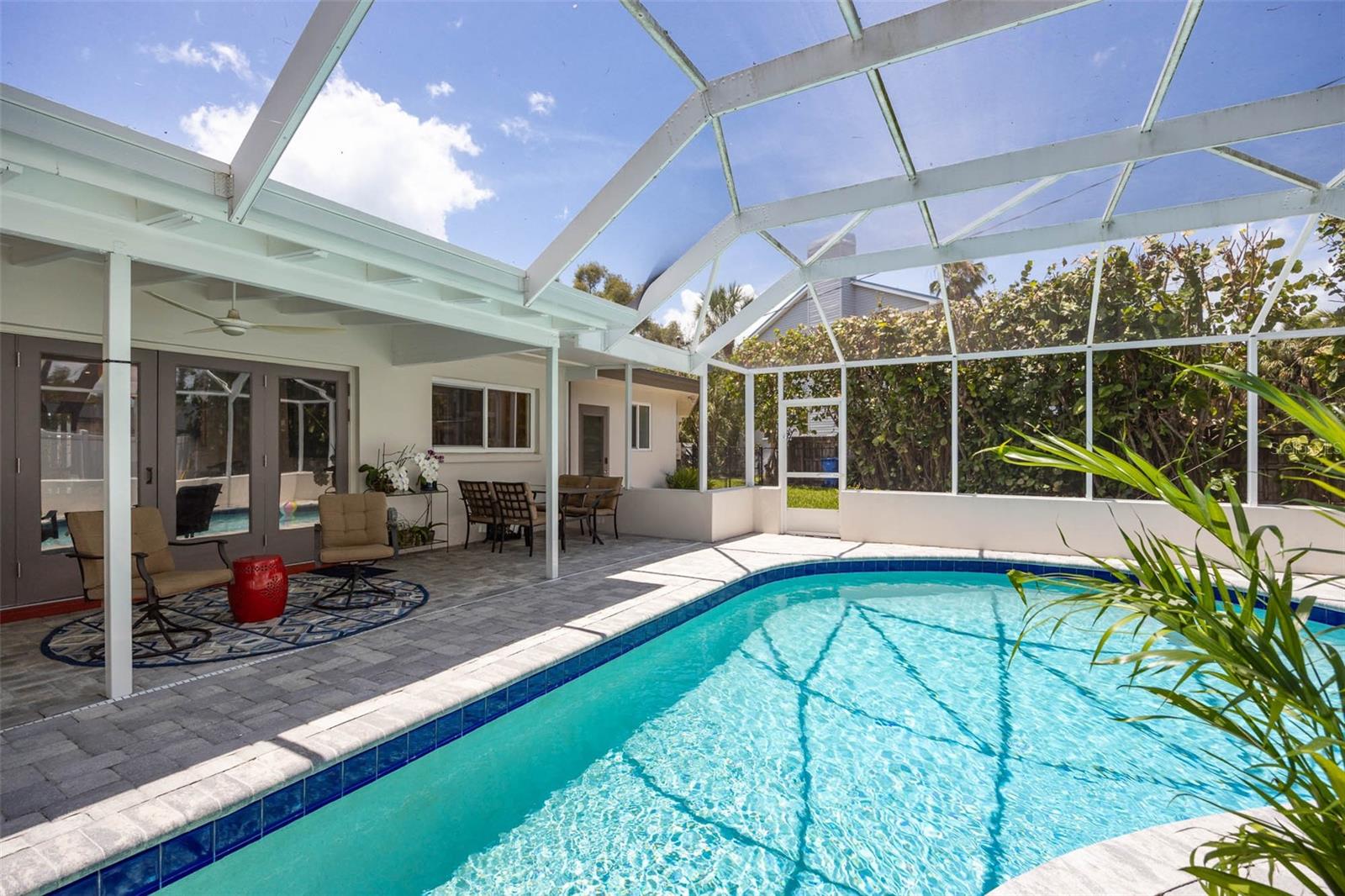 BAHAMA BEACH REP - Residential