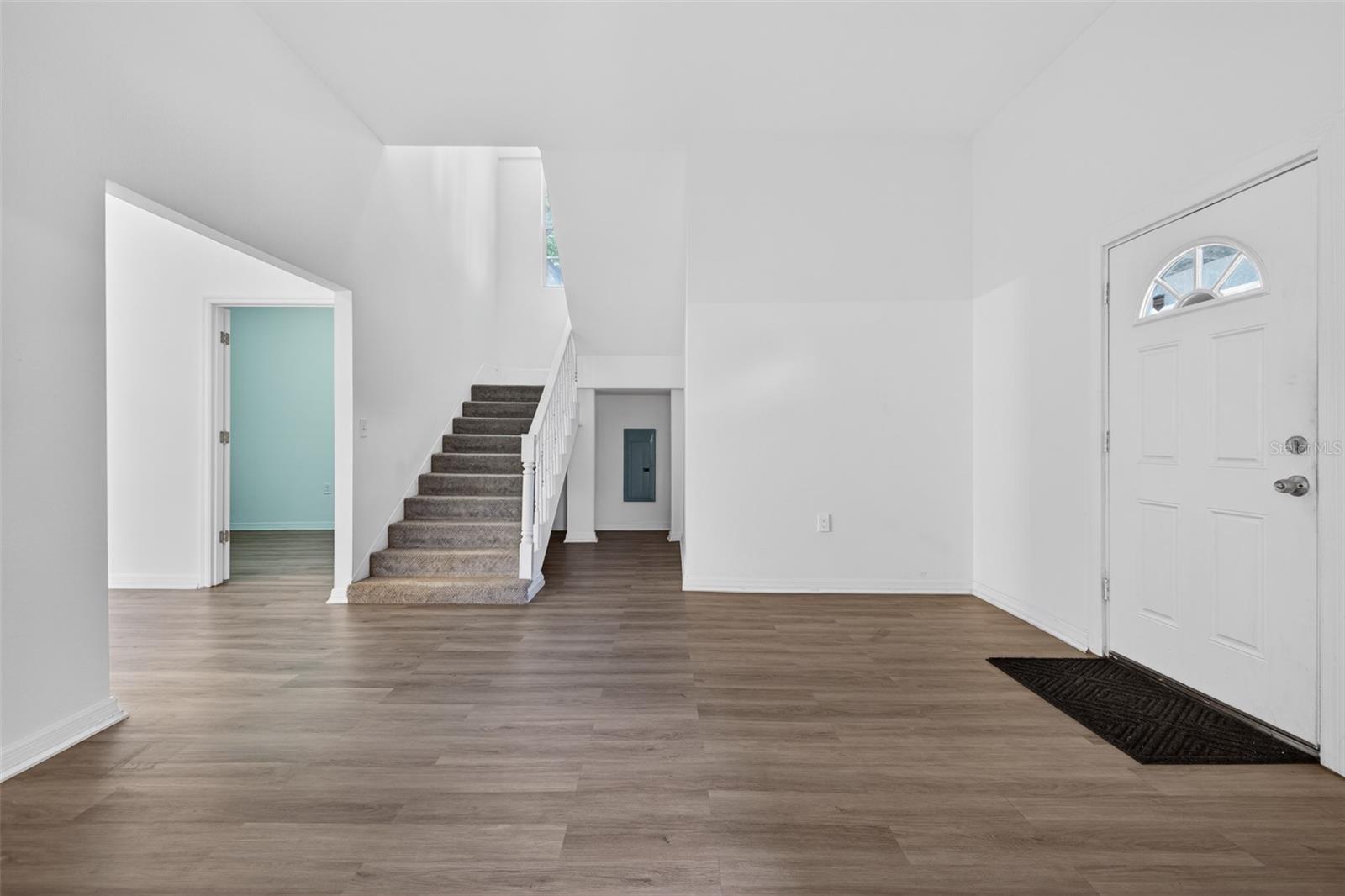 ROSEBURY PARK - Commercial Sale