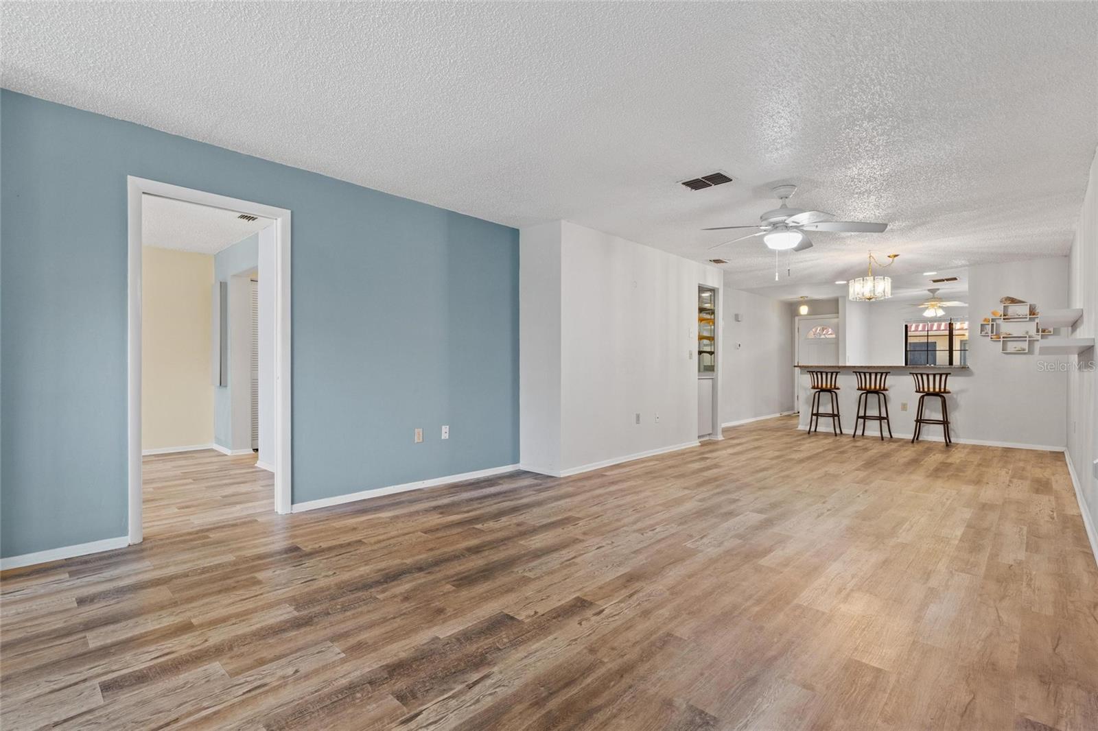 IMPERIAL COVE 12 - Residential