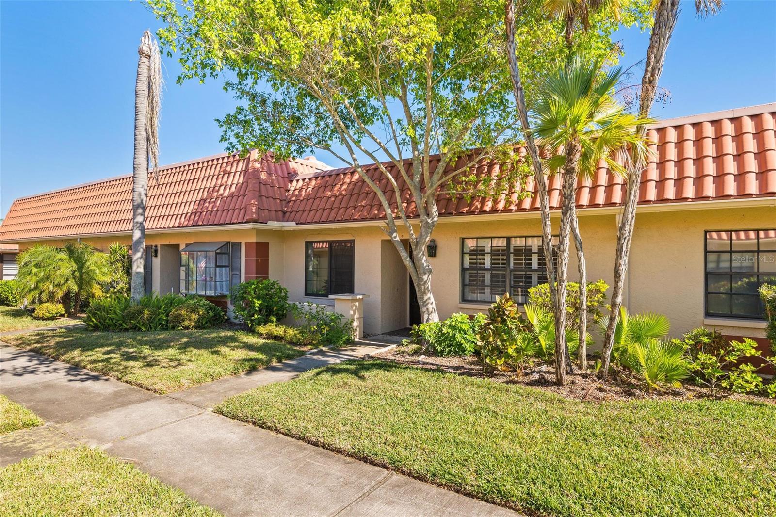 IMPERIAL COVE 12 - Residential