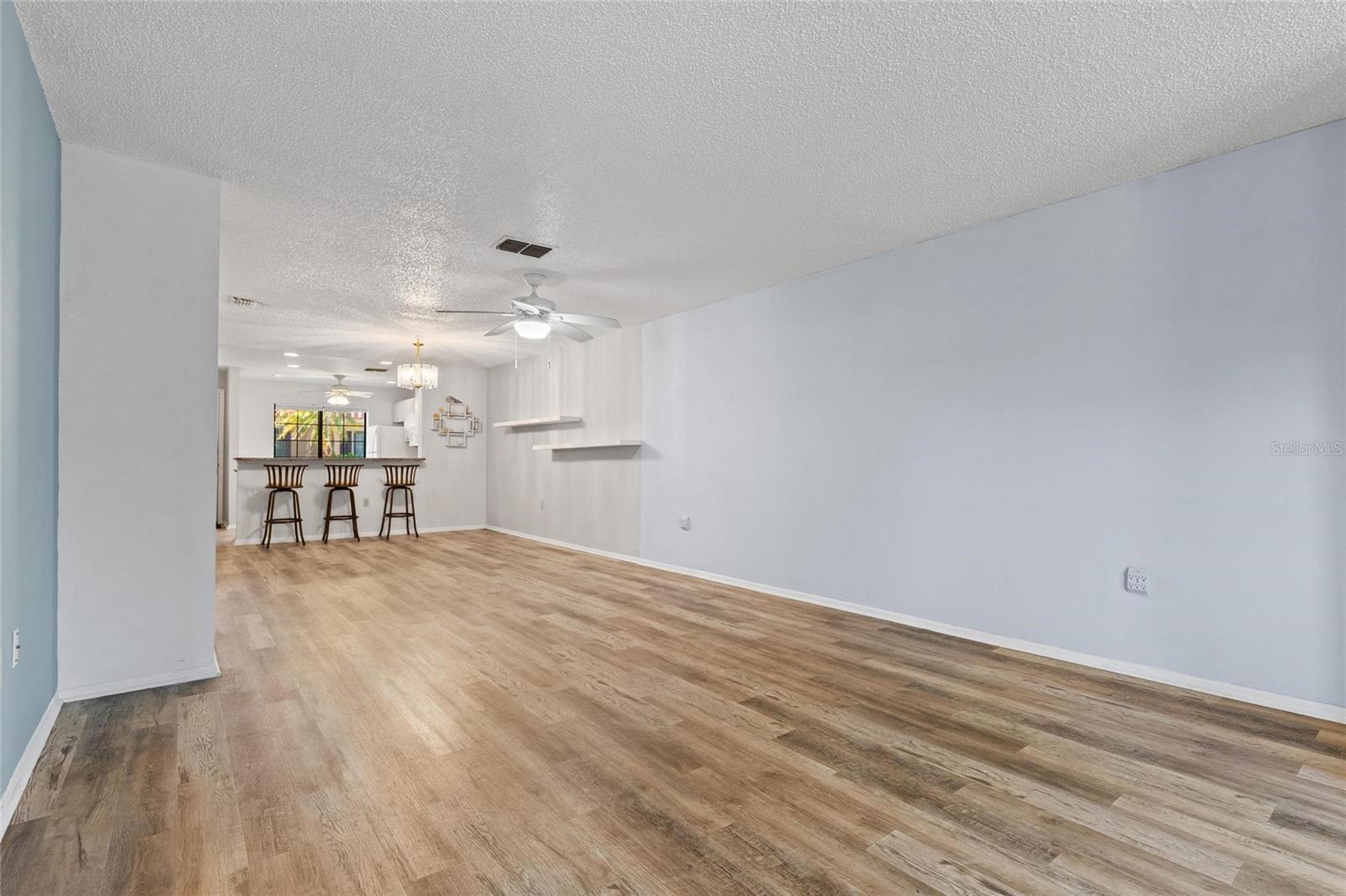 IMPERIAL COVE 12 - Residential