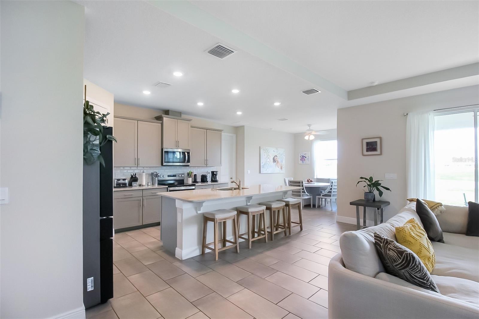 STAR FARMS PH I-IV - Residential Lease