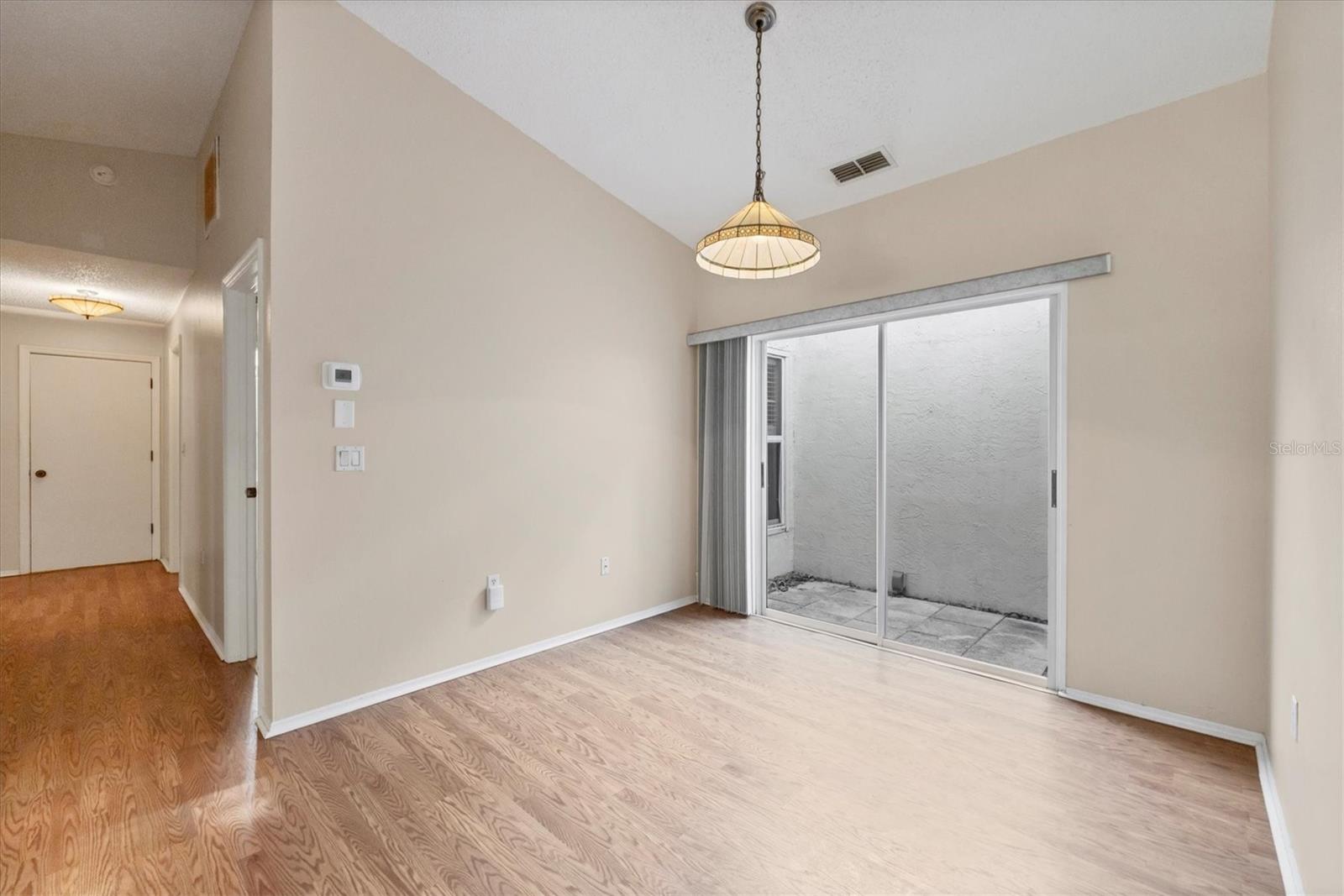 CHARTLEY COURT - Residential