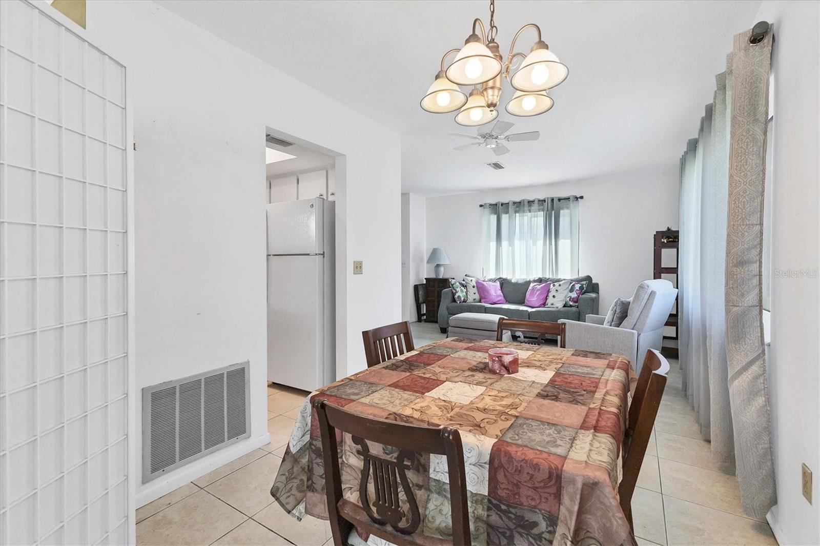 STRATHMORE VILLA SEC 07 - Residential