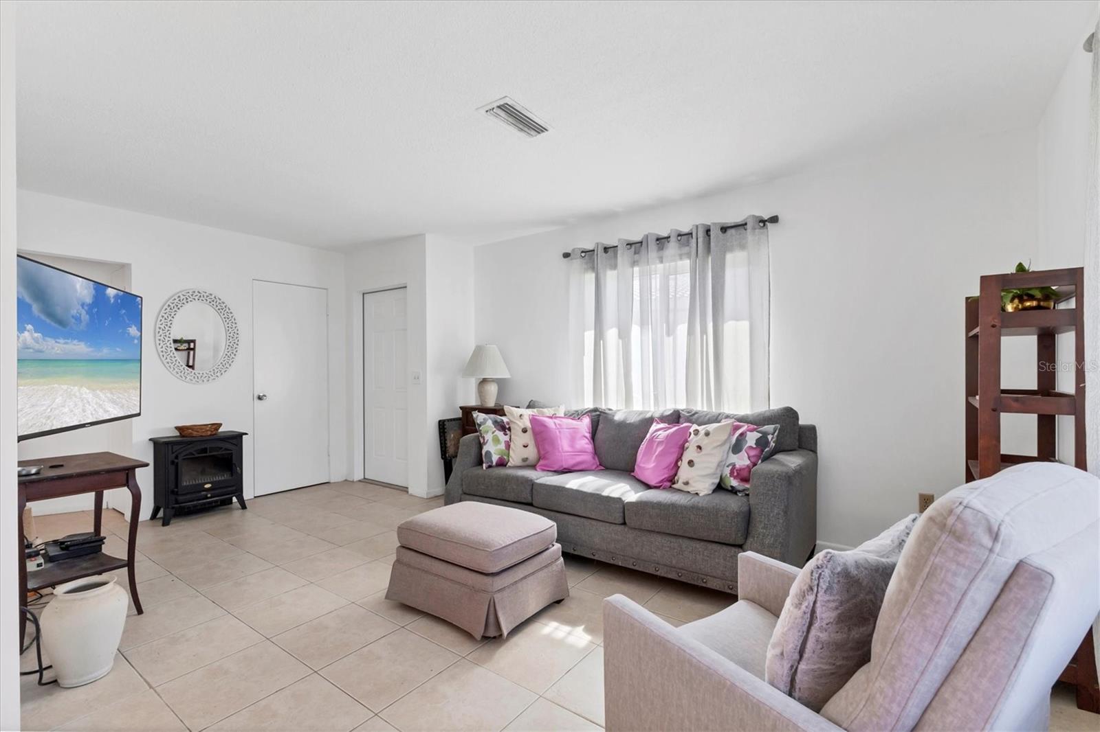 STRATHMORE VILLA SEC 07 - Residential