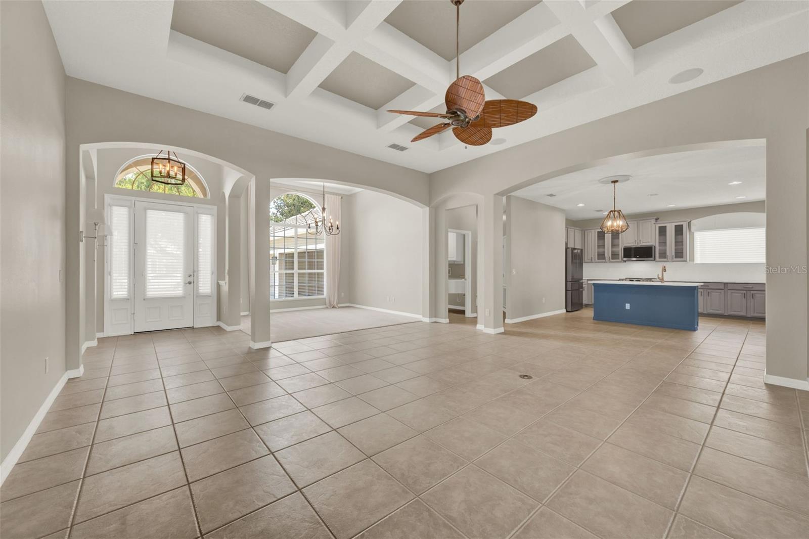 1260 SAINT ALBANS LOOP