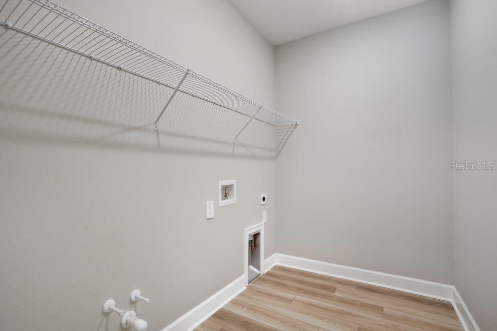 AZARIO ESPLANADE - Residential