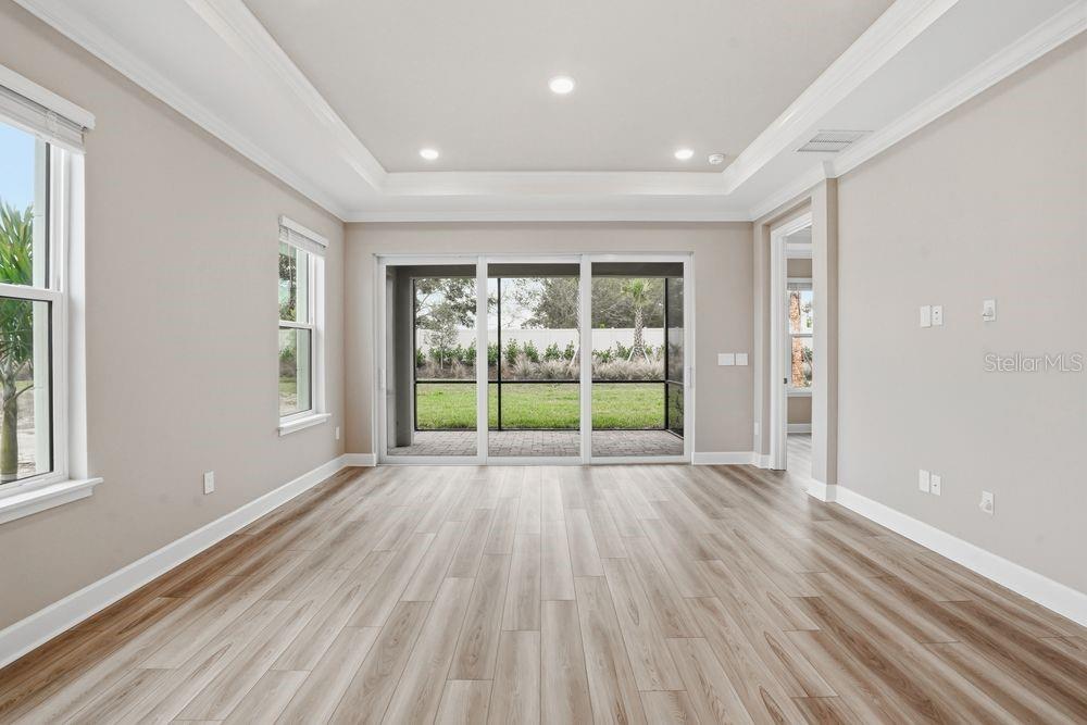 AZARIO ESPLANADE - Residential