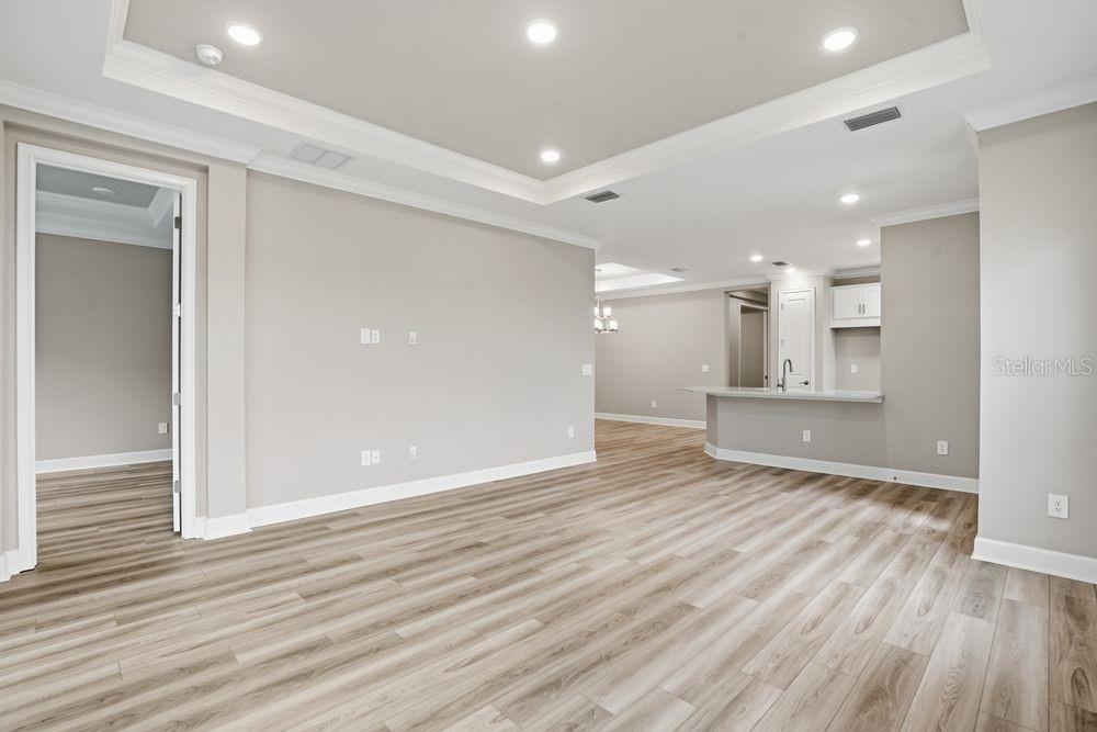 AZARIO ESPLANADE - Residential