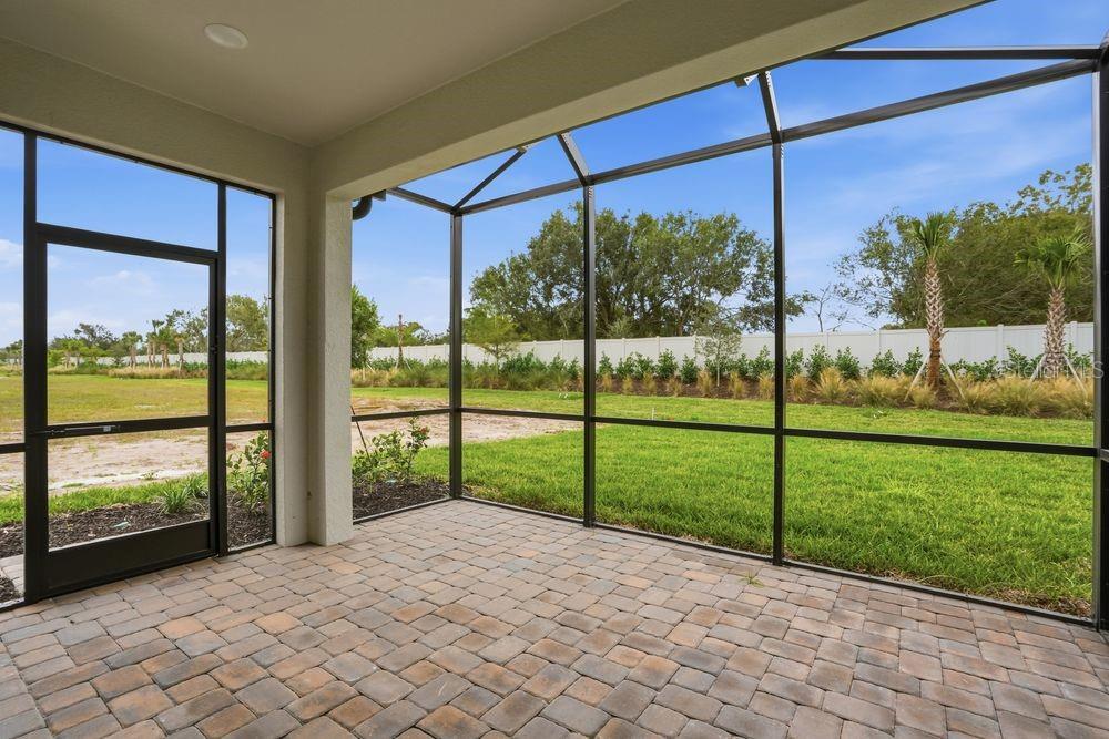 AZARIO ESPLANADE - Residential