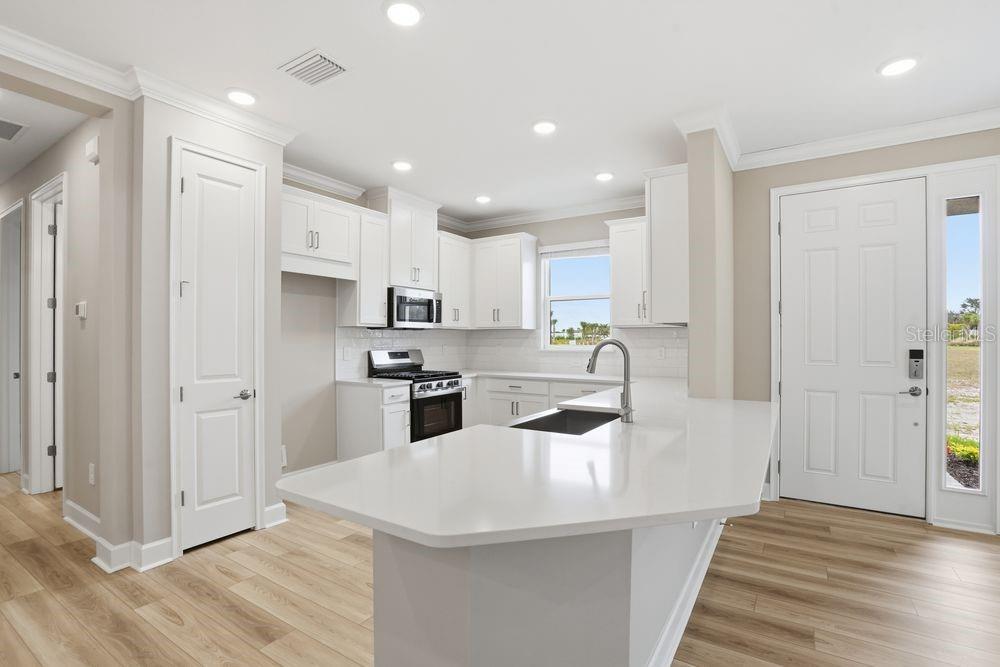 AZARIO ESPLANADE - Residential