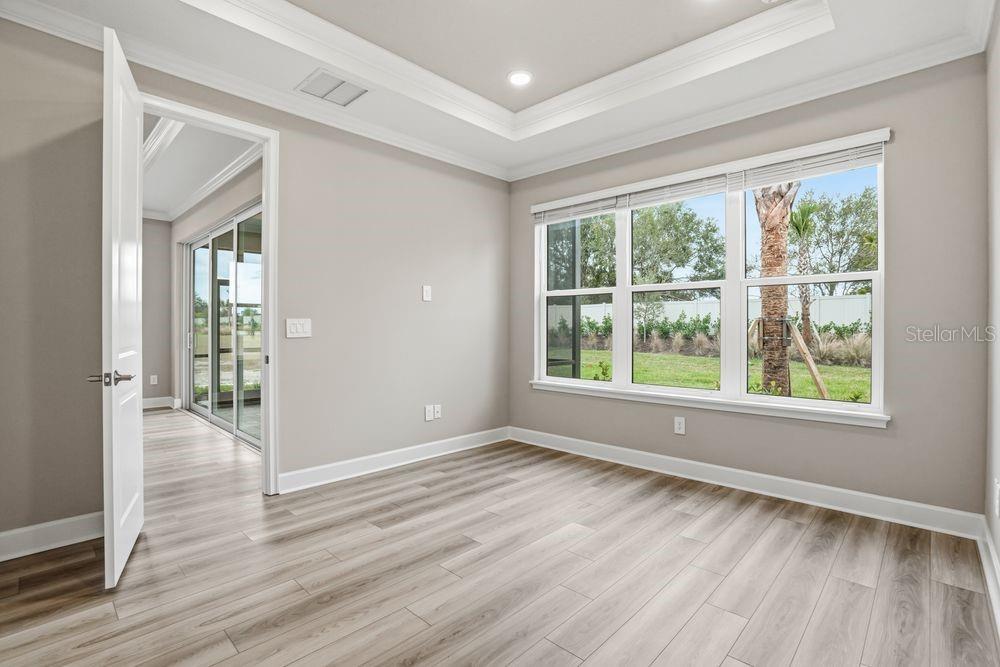 AZARIO ESPLANADE - Residential