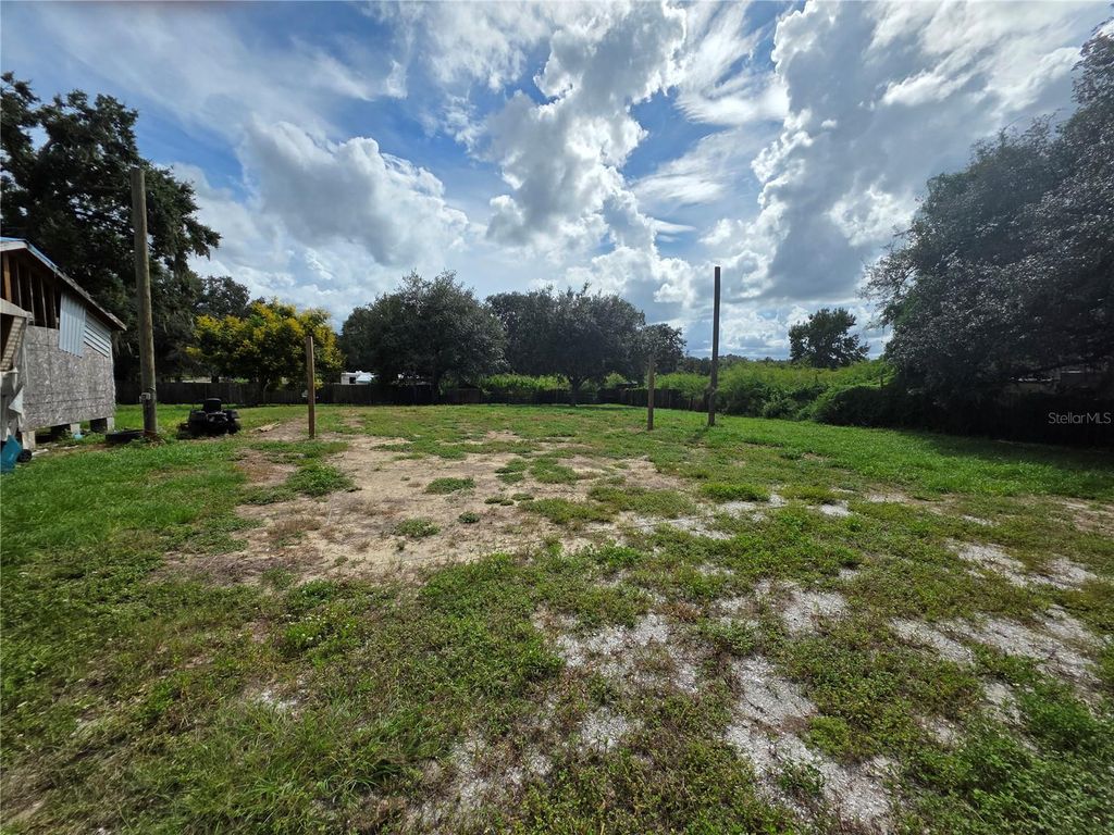 Photo of 7229 James Stanaland Road, Plant City, FL 33567 (MLS # TB8435997)