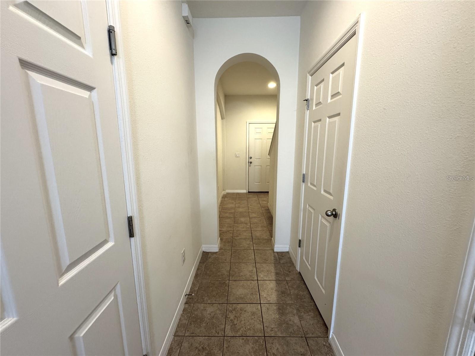 SAWGRASS VILLAGE - Residential Lease