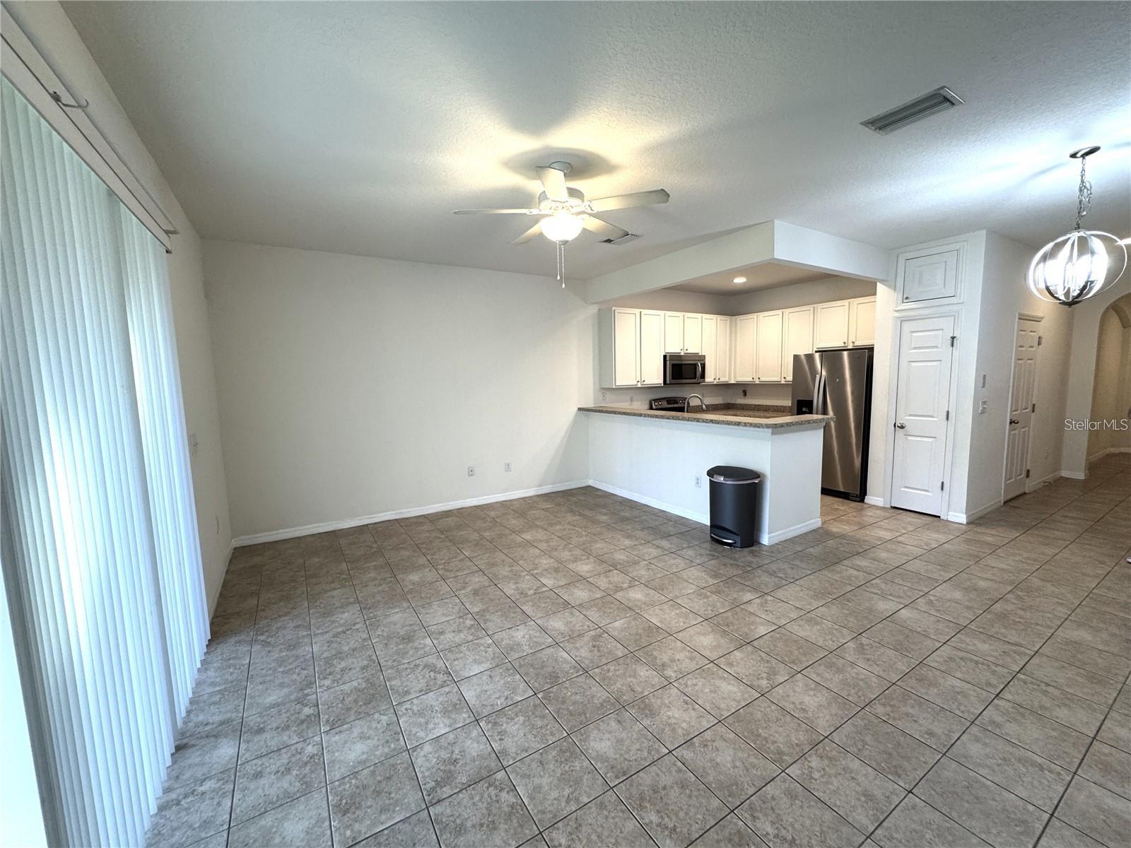 SAWGRASS VILLAGE - Residential Lease