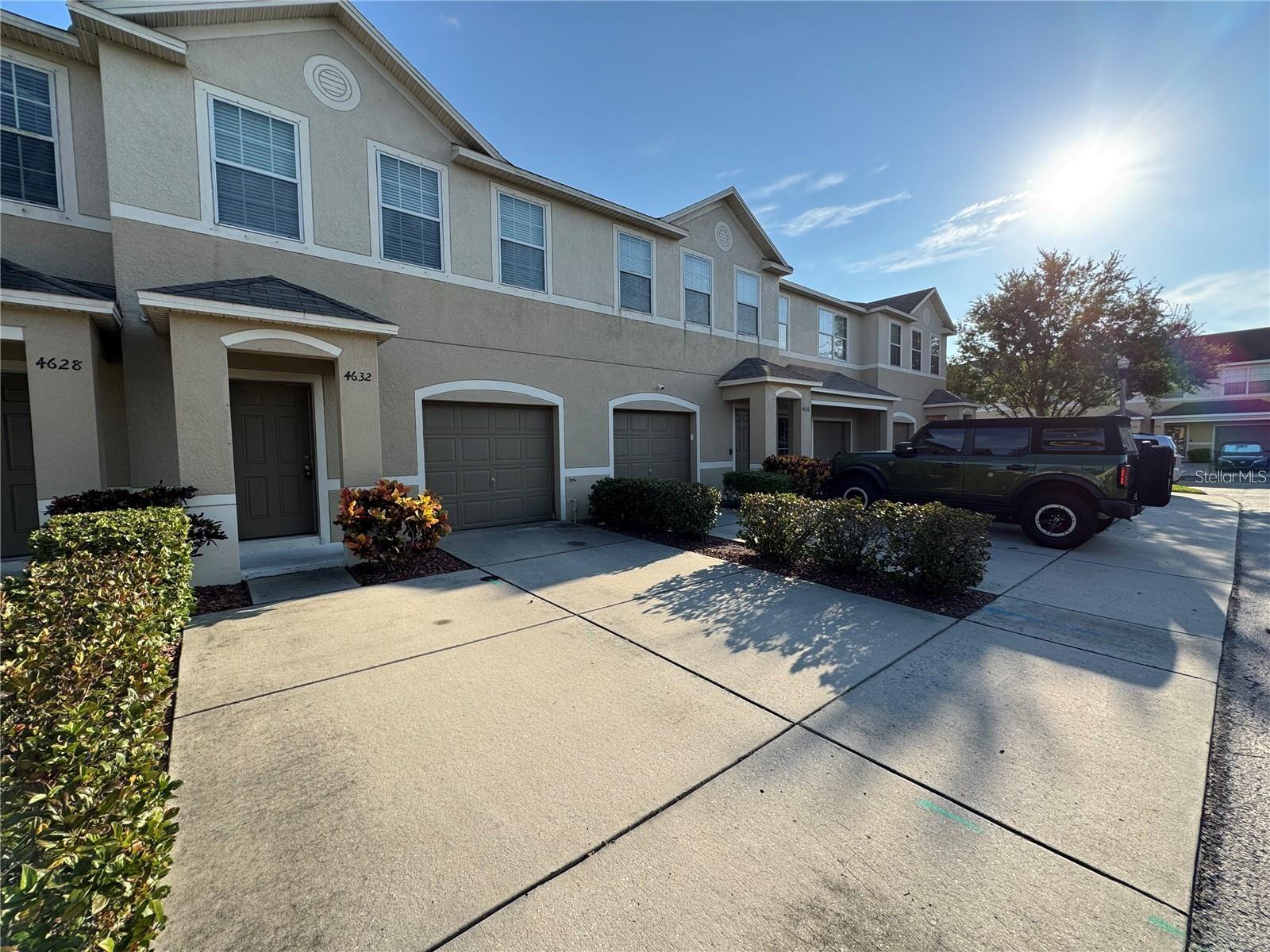 SAWGRASS VILLAGE - Residential Lease