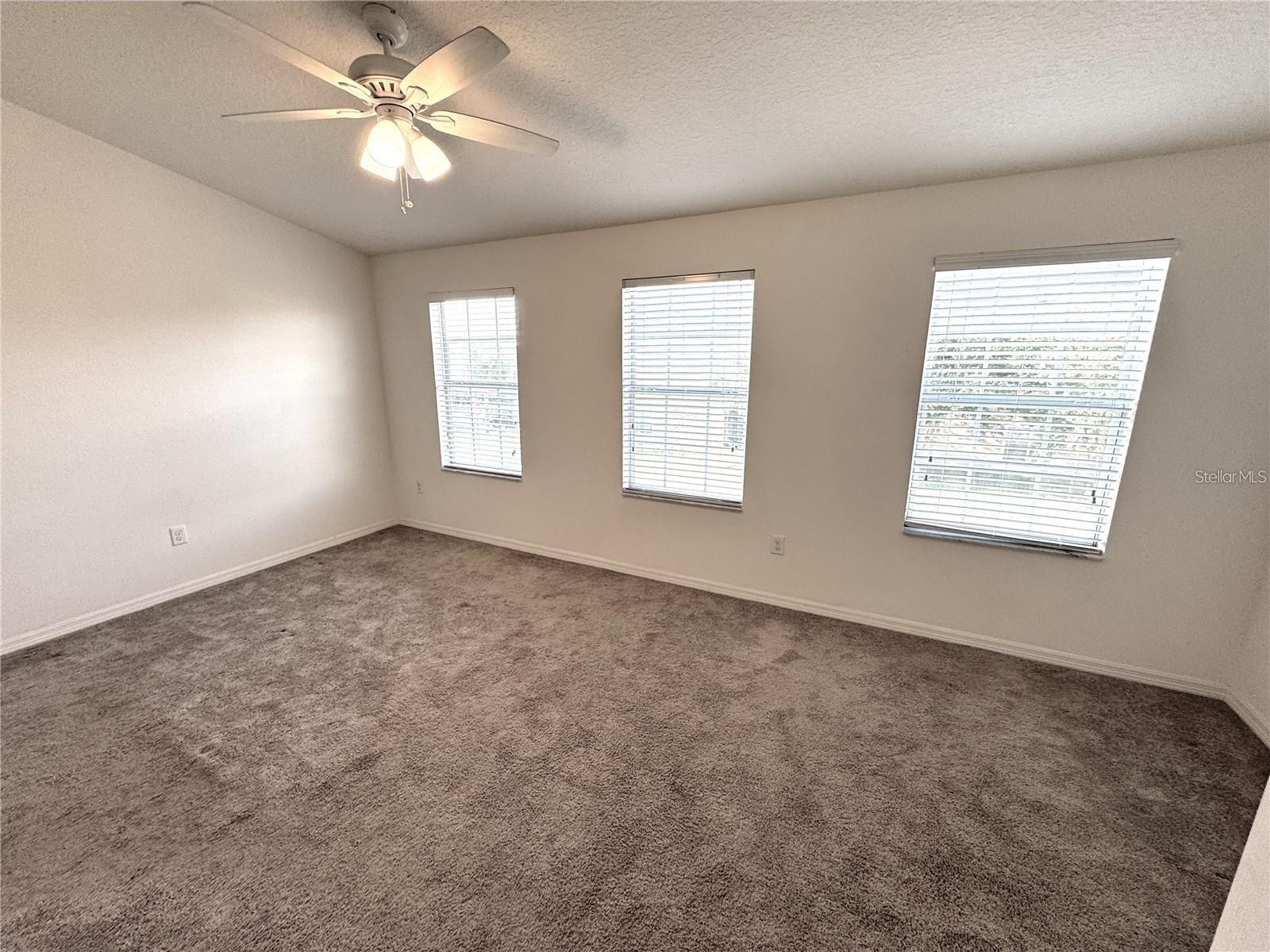 SAWGRASS VILLAGE - Residential Lease