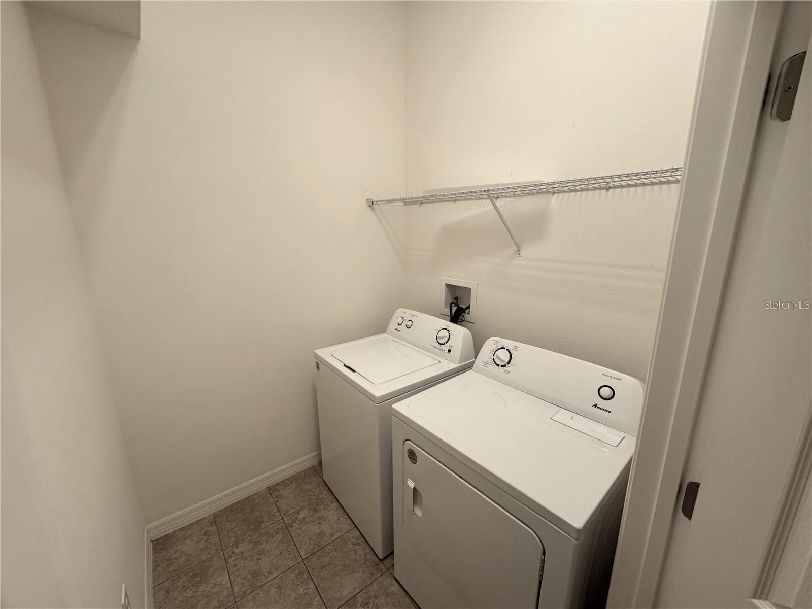 SAWGRASS VILLAGE - Residential Lease